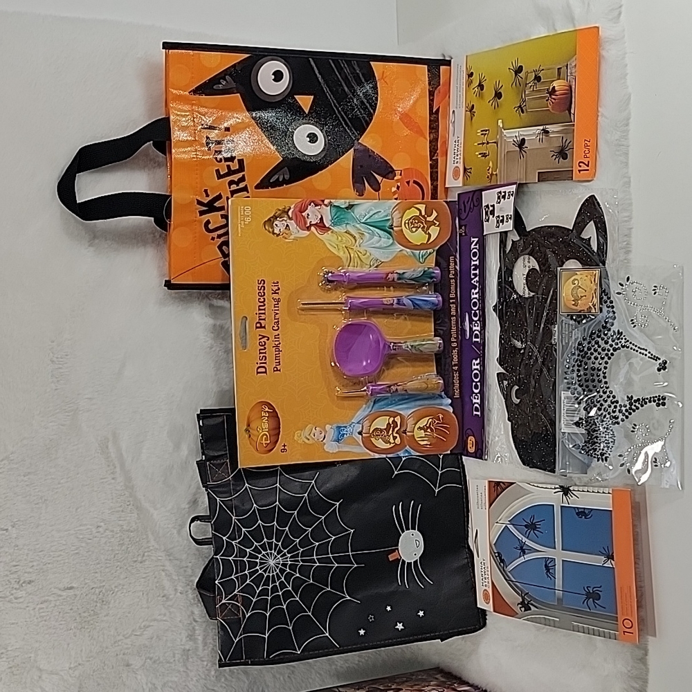 Halloween Decorations Bundle Disney Princess Pumpkin Carving Kit, Halloween